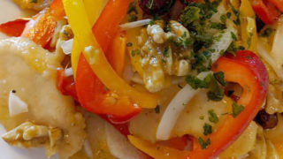 鶏むね肉とパプリカの南蛮漬けサラダ