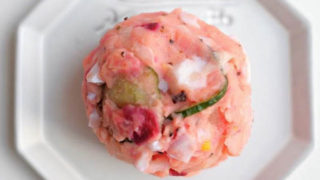 ビーツ入りのポテサラ