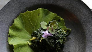 フキの葉の炒め煮