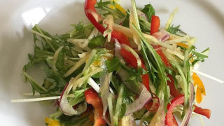 ソムタムサラダ