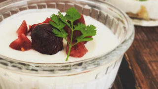 水切りヨーグルトのレアチーズ