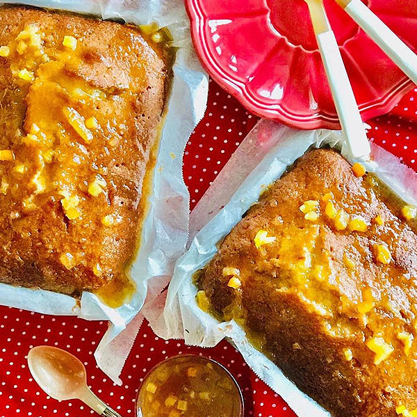 トレイベイクドレモンドリズルケーキ