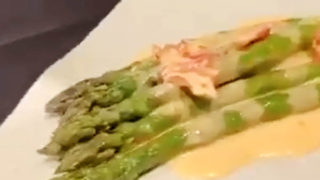 グリーンアスパラ のソテー オレンジマヨネーズソース