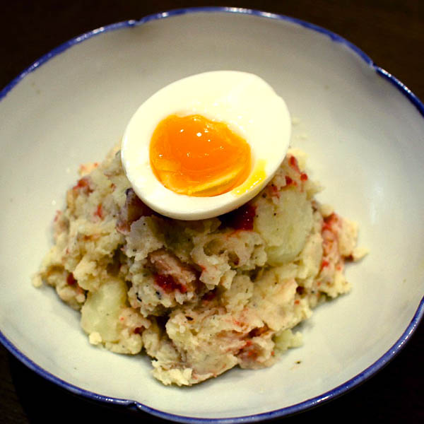 梅とベーコンの皮ごとポテトサラダ