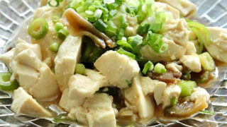 ザーサイと豆腐の簡単和え物