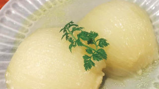 玉ねぎのオルチョ蒸し