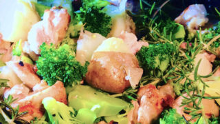 ローズマリーとチキンのオーブン焼き