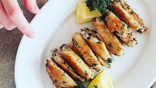 鶏スペアリブのバター焼き