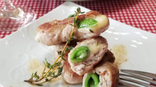 チーズinスナップえんどうの豚巻きハーブバターソテー